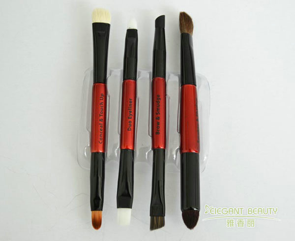 化妝刷套裝中包含哪些關鍵刷具，每個的作用是什么？