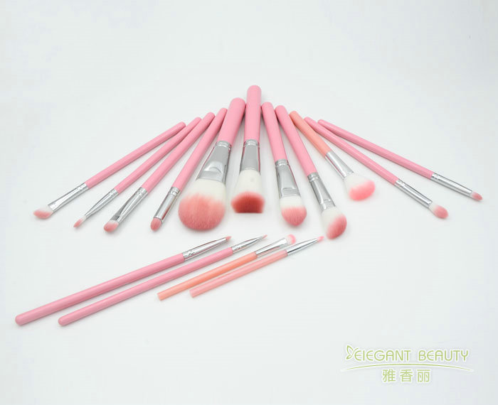 化妝刷有哪些，化妝刷套裝用途