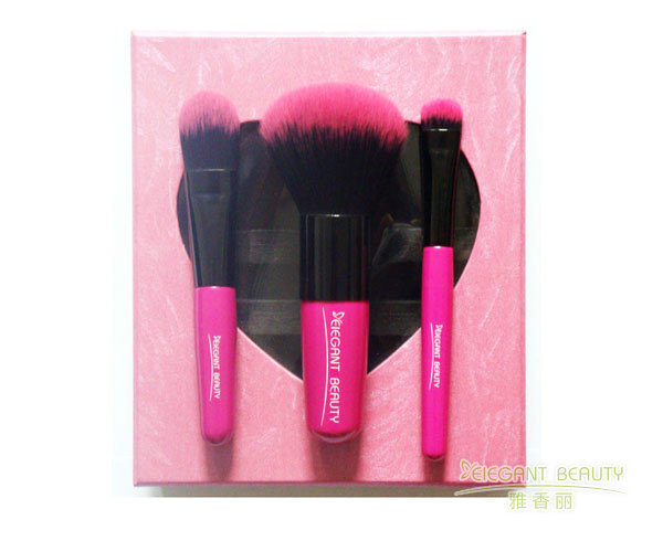 定制成套化妝刷時(shí)，是否可以添加品牌標(biāo)識(shí)或個(gè)性化圖案？